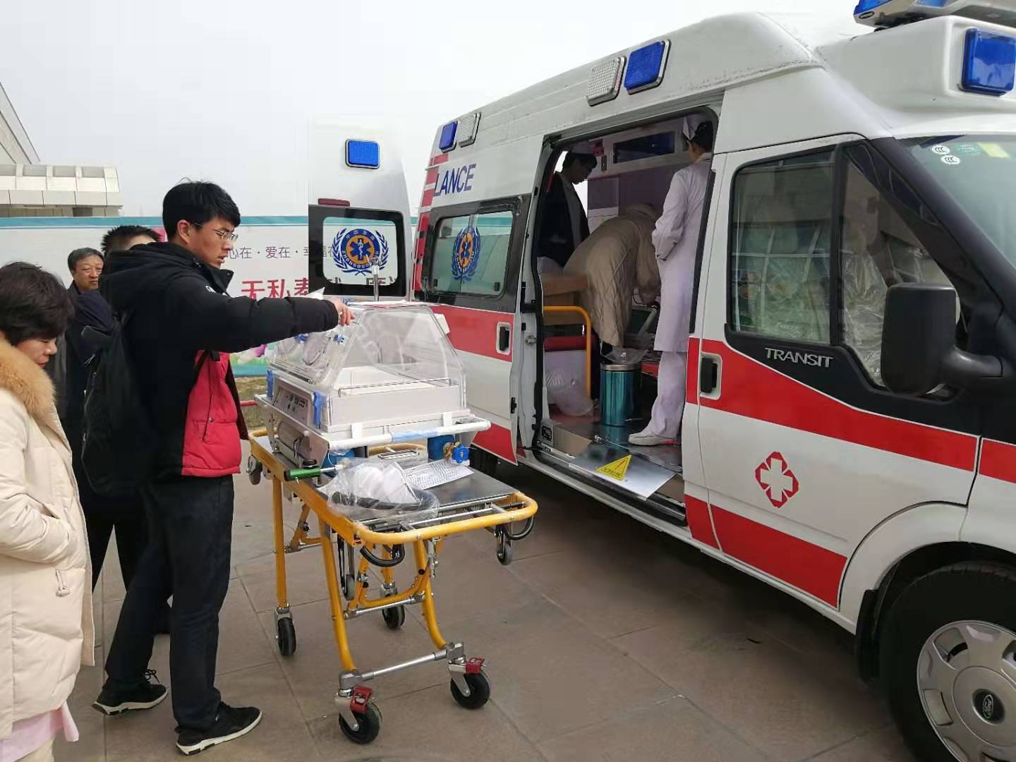 利津县救护车转院